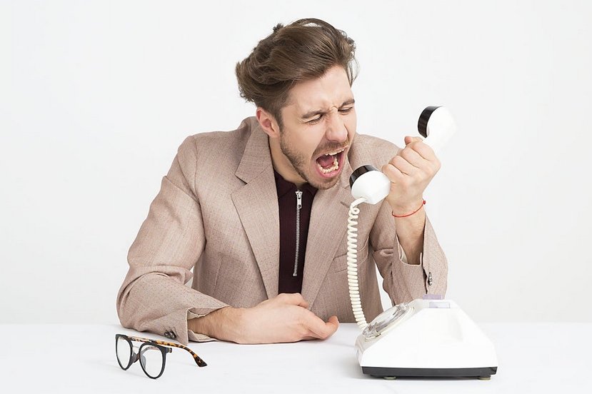 computer basics and mobiles and tablets basics How to contact the Vinted customer service ? Free computer courses with Premiers Clics