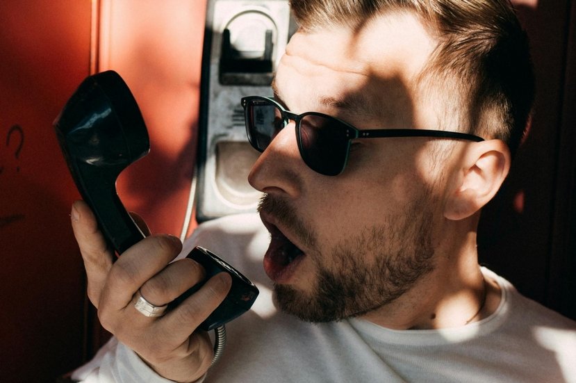 Résoudre un problème de qualité d'appel téléphonique avec un nouveau smartphone en 5G