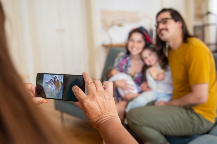 Computer and phone basics - How to transfer my photos on my computer ?